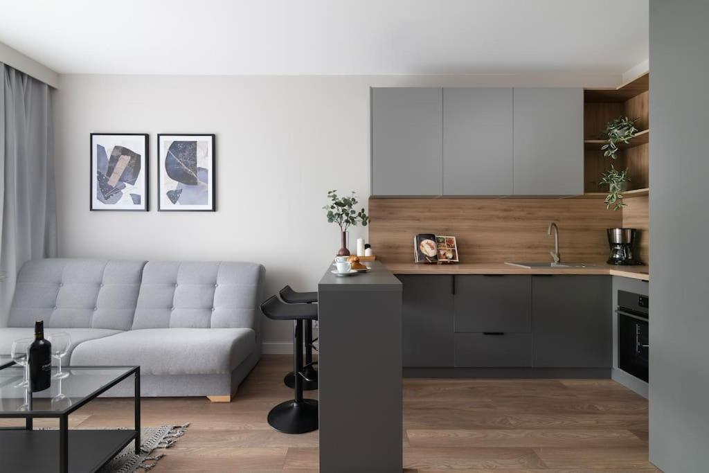 Easy Rent Apartments - Wettera II Lublin Extérieur photo